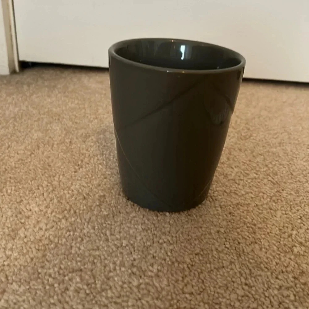 Ceramic gray pot